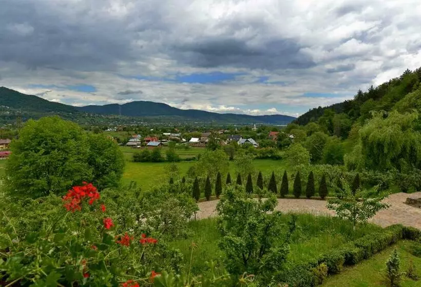 Pensiunea Drumul Plutasilor