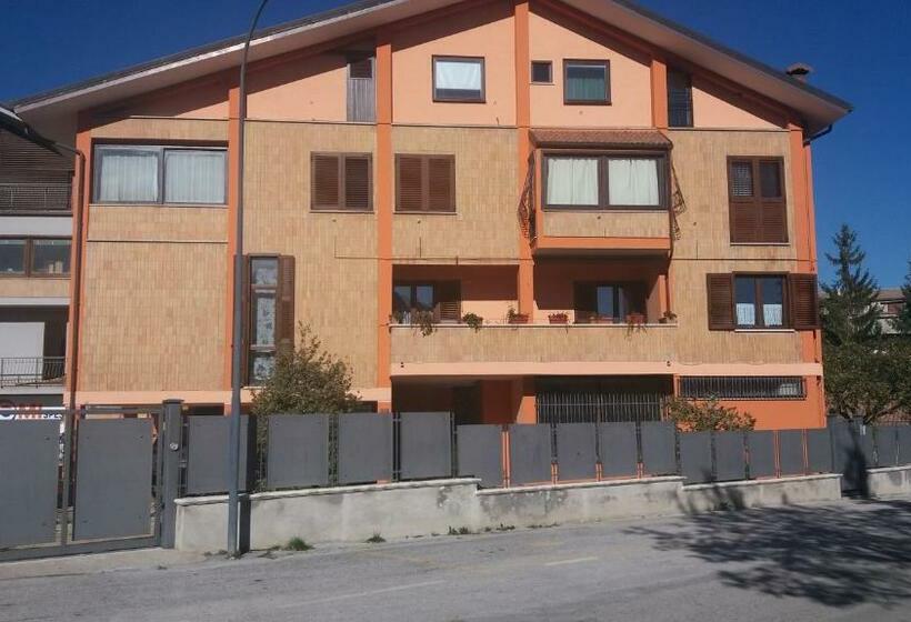 ペンション Leonessaffittacamere