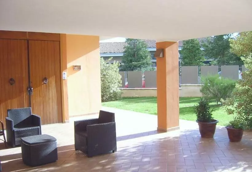 ペンション Leonessaffittacamere