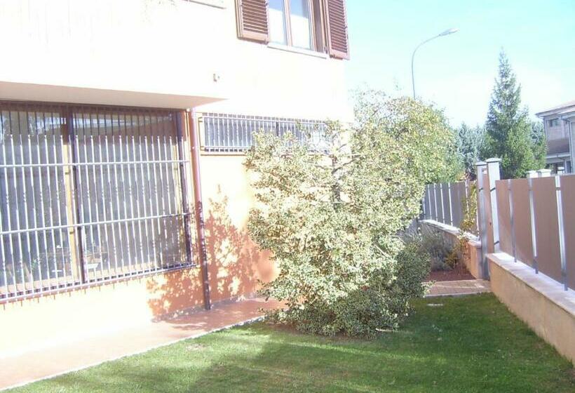 ペンション Leonessaffittacamere