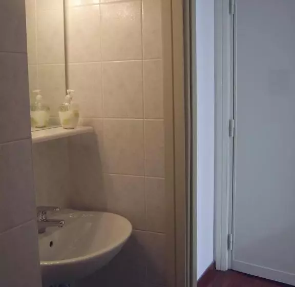 ペンション Leonessaffittacamere