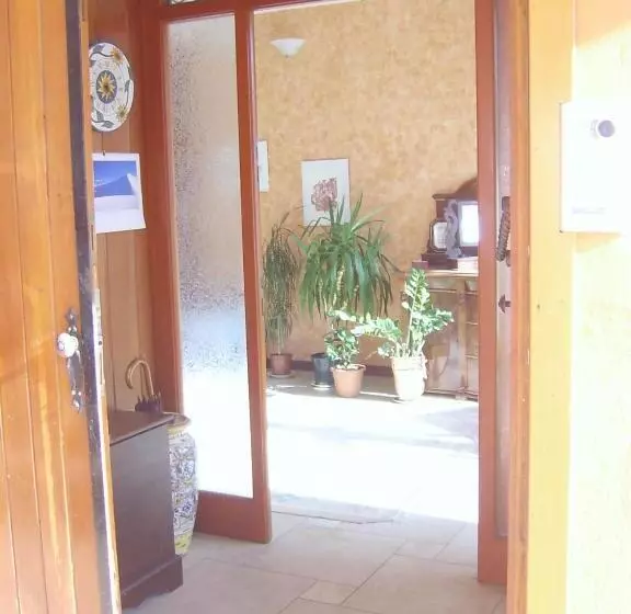 ペンション Leonessaffittacamere