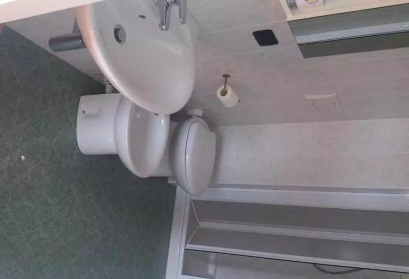 ペンション Leonessaffittacamere