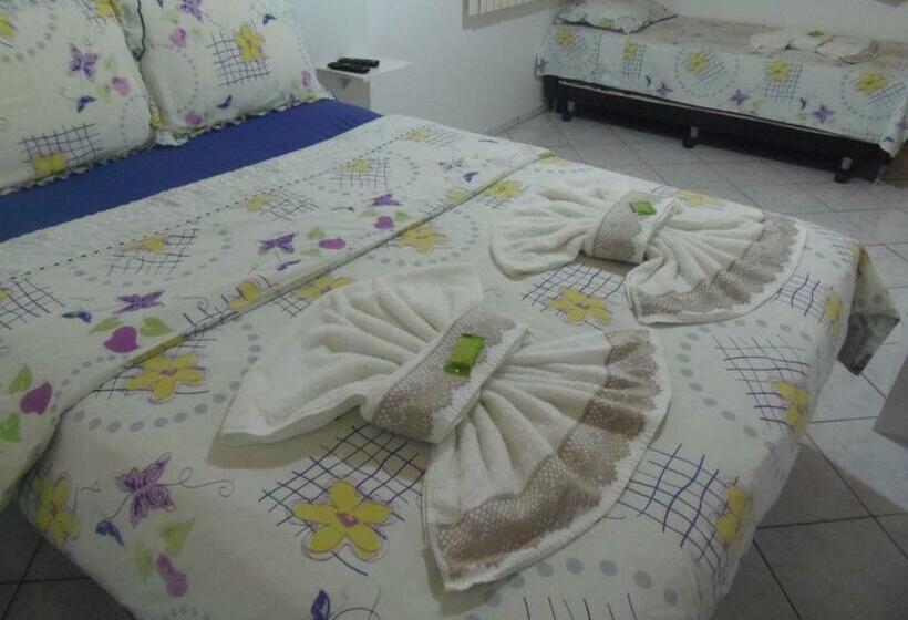 پانسیون Pousada Angela