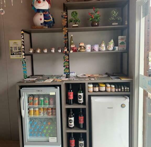 پانسیون Pousada Angela