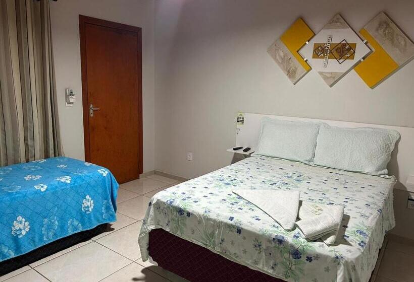 پانسیون Pousada Angela