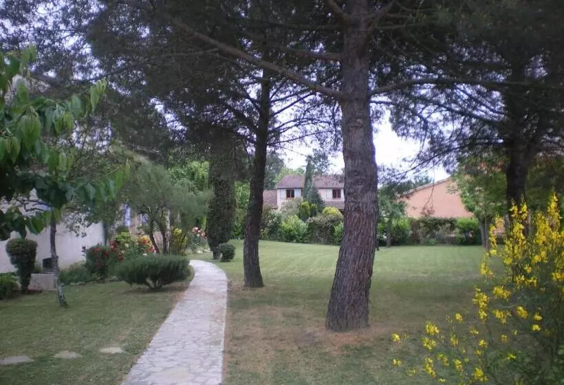 ペンション Villa Ivoire