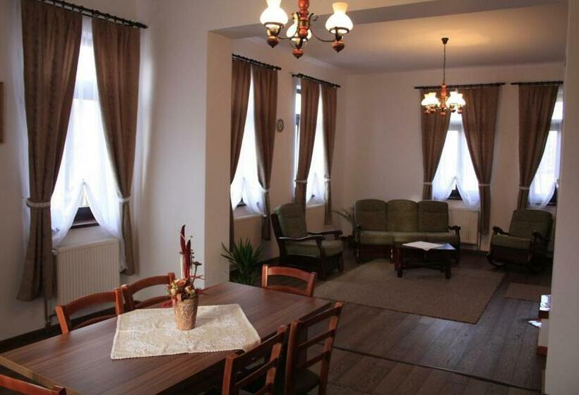 Pensiune Agroturistica Horváth Kert