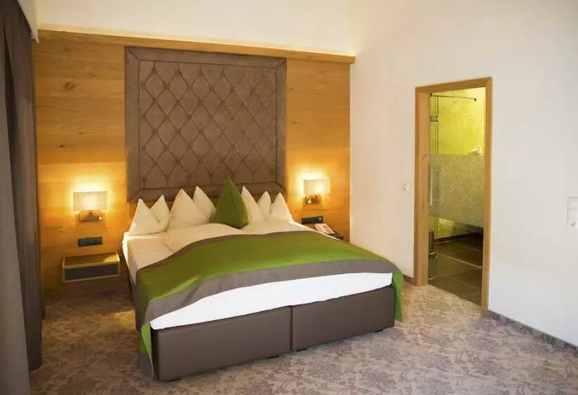 Brugger S Genießerhotel Lanersbacherhof