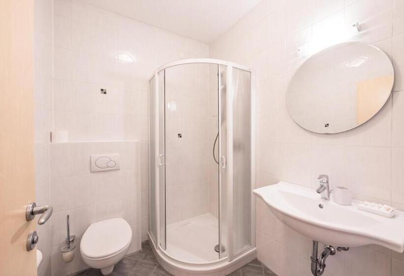 ホテル Appartement Haus Gitschberg