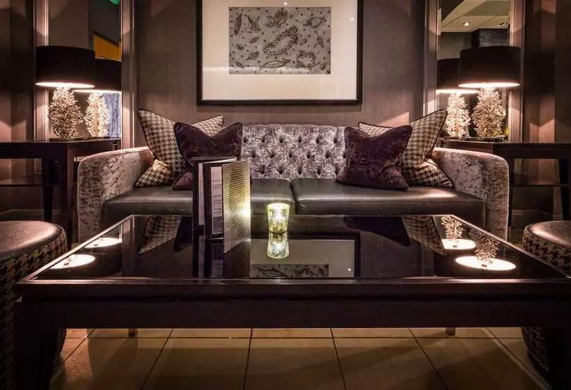 호텔 Auchrannie Resort