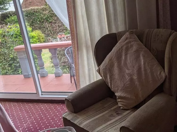 酒店 Balmoral Lodge