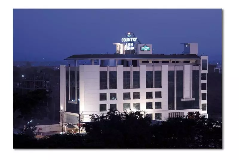 ホテル Best Western Plus Indore