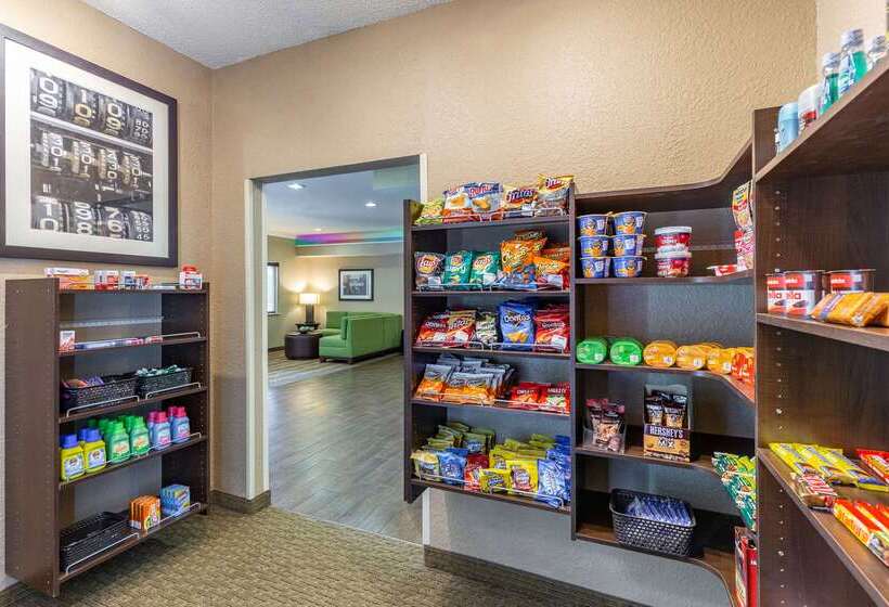 Отель Comfort Inn South Tulsa   Woodland Hills