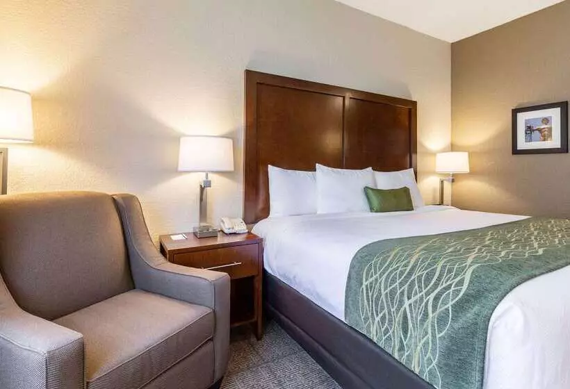 호텔 Comfort Inn South Tulsa   Woodland Hills