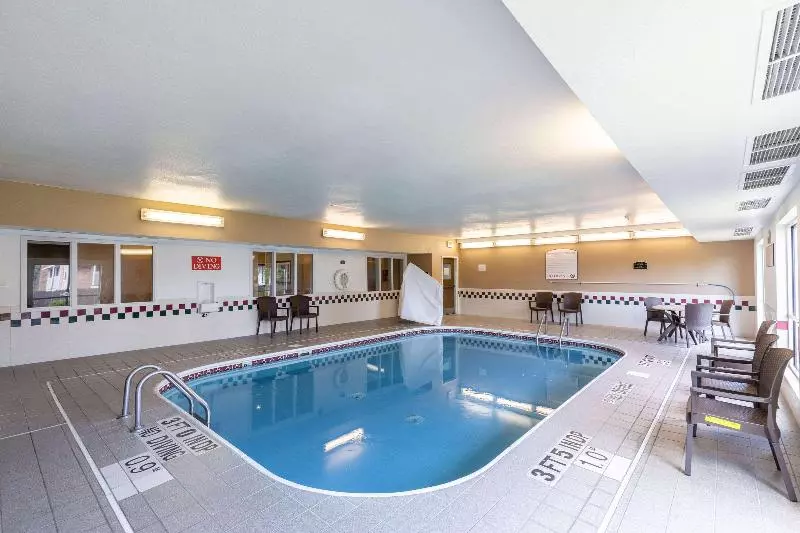 호텔 Comfort Inn South Tulsa   Woodland Hills