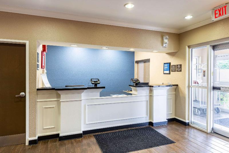Отель Comfort Inn South Tulsa   Woodland Hills