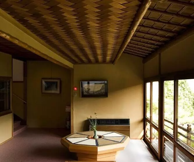 Отель Yunoshimakan