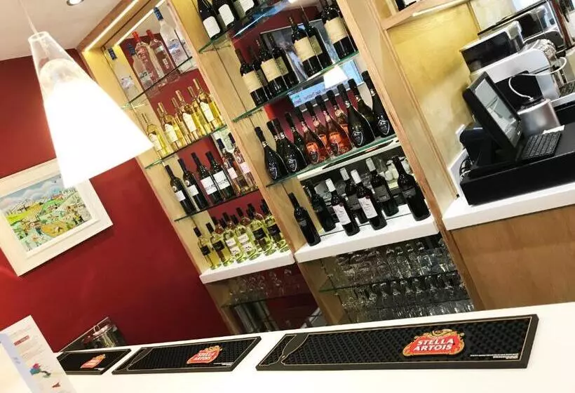 ホテル Gidea Park