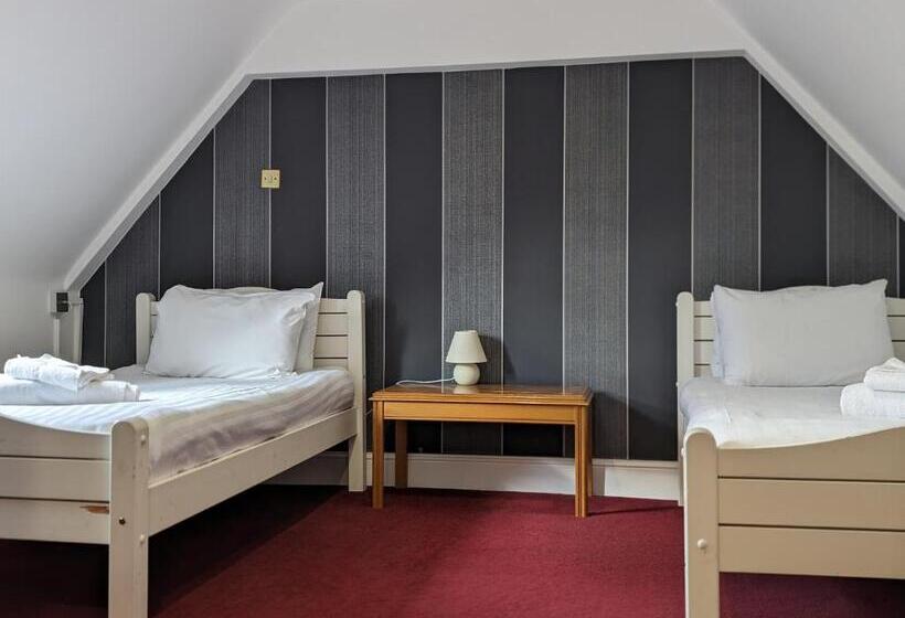 فندق Hitchin Priory