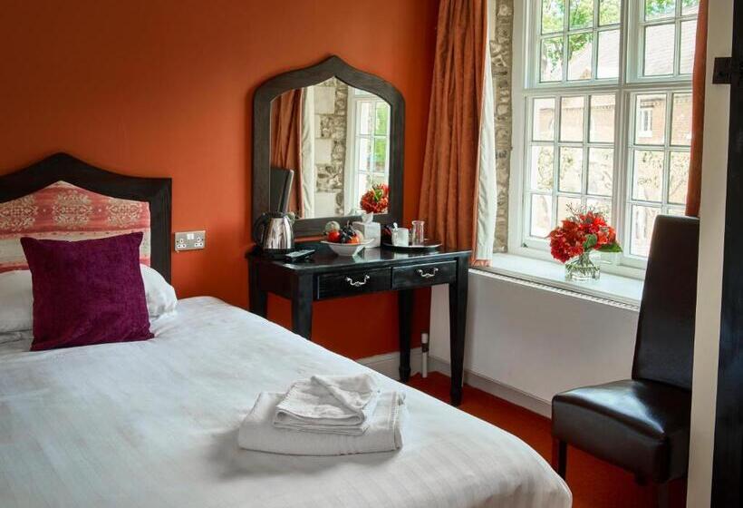 فندق Hitchin Priory