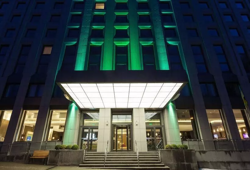هتل Holiday Inn Kyiv By Ihg