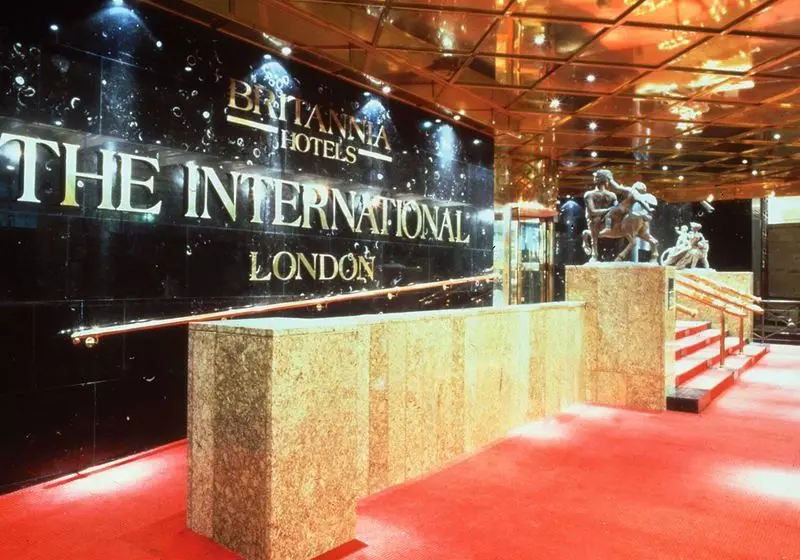 ホテル International Docklands