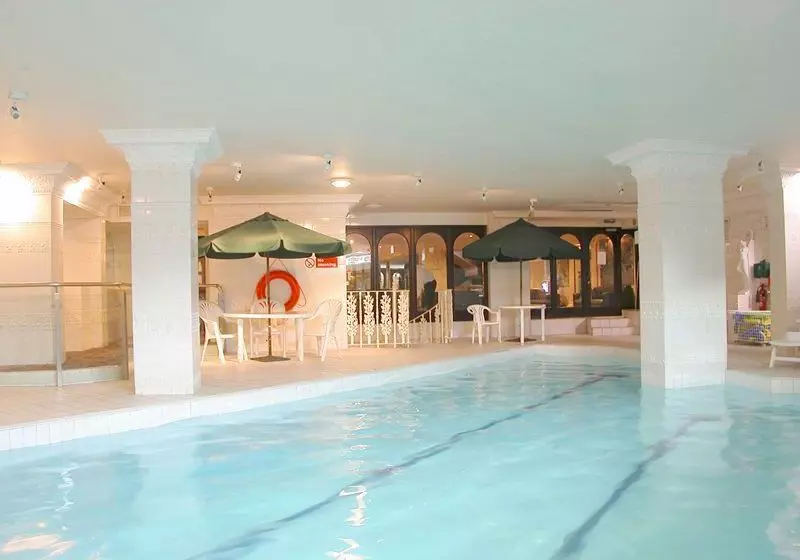 ホテル International Docklands