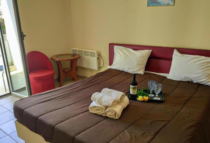 בית מלון כפרי King