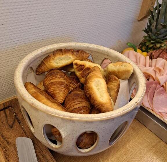 בית מלון כפרי L Rådhuset