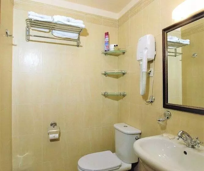 Hotel Sarmata Zespół Dworski