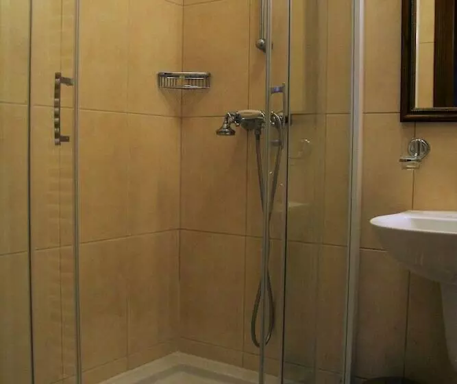 Hotel Sarmata Zespół Dworski