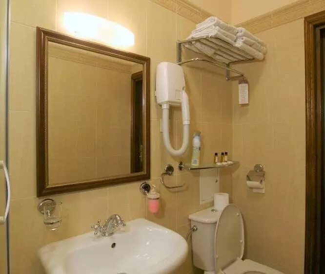 Hotel Sarmata Zespół Dworski