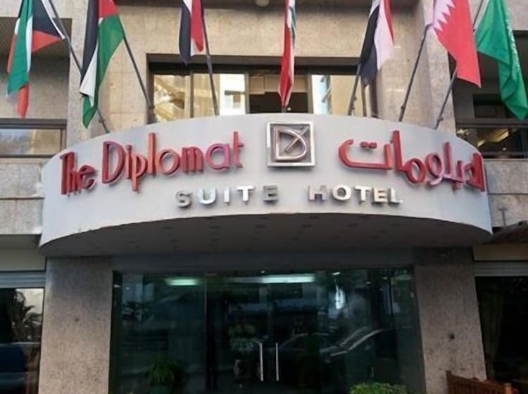 هتل The Diplomat Suite
