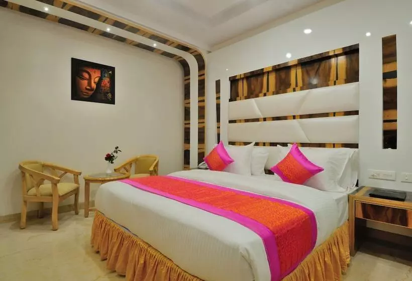 호텔 The Gold Regency