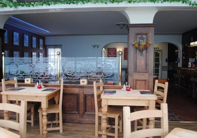 호텔 The Trecastell