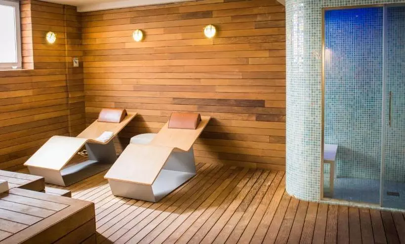 Lagaya Apartaments & Spa