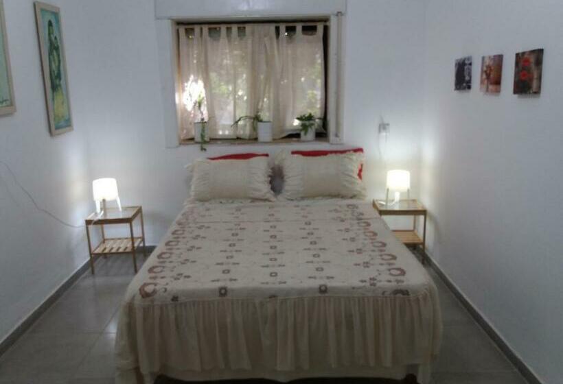 Retkeilymaja Zipi Orhan