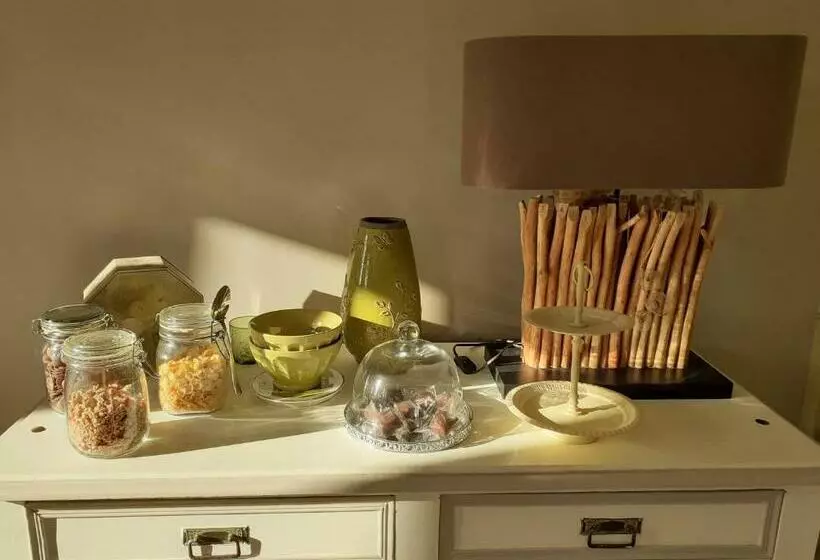 Bed and Breakfast Fleur De Senon