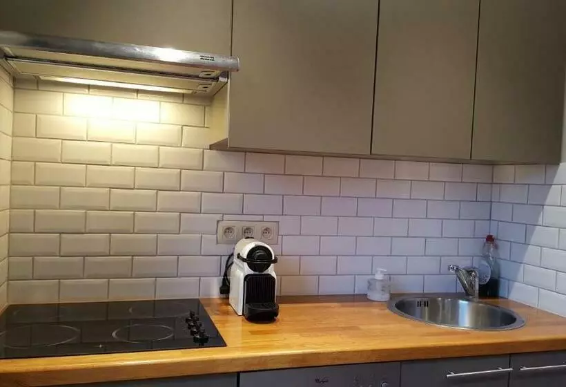 Aamiaismajoitus (B&B) Guesthouse Biolleke