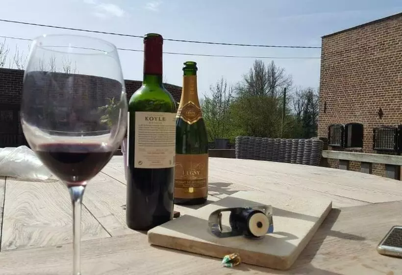 Aamiaismajoitus (B&B) Guesthouse Biolleke