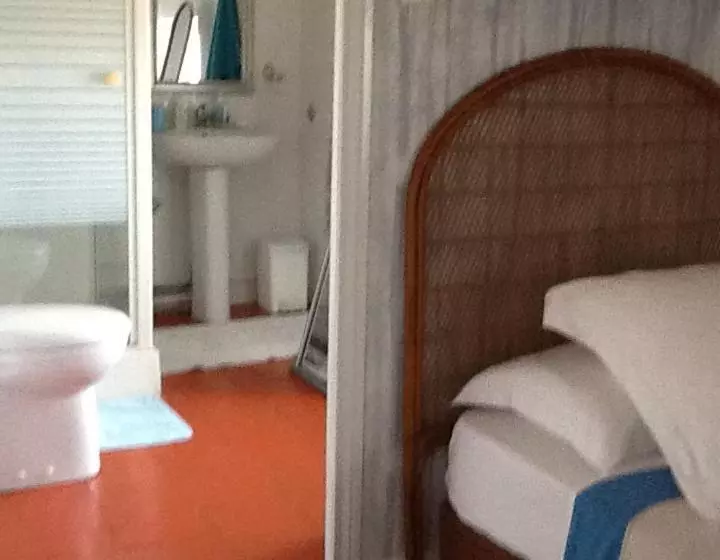 Aamiaismajoitus (B&B) L Orchidée