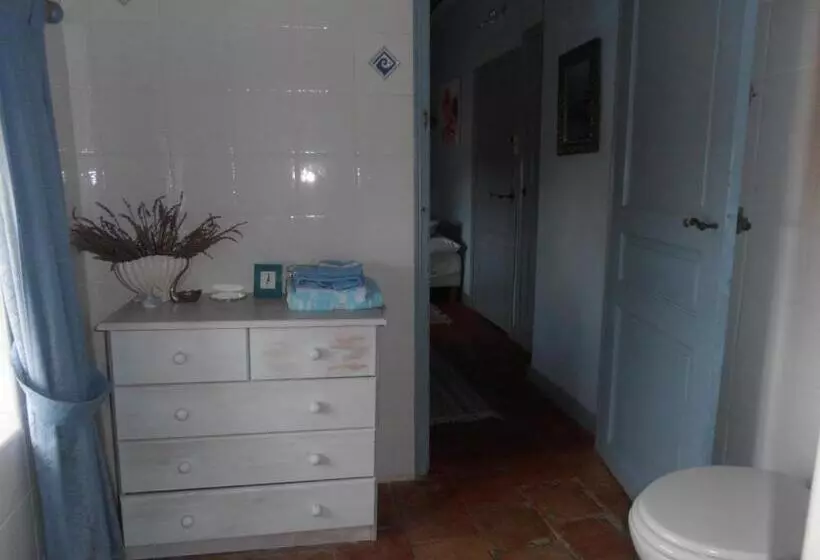 Aamiaismajoitus (B&B) L Orchidée