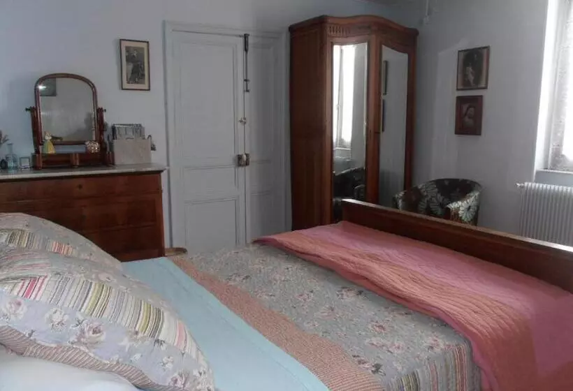 Aamiaismajoitus (B&B) L Orchidée