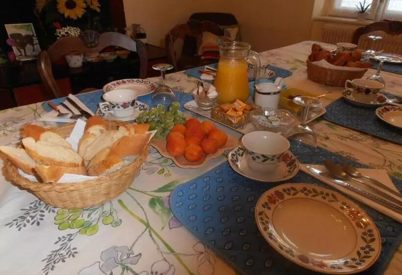 Aamiaismajoitus (B&B) L Orchidée