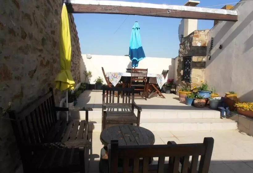 Aamiaismajoitus (B&B) L Orchidée