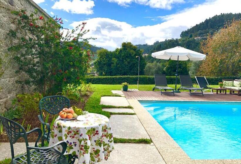 هتل Casa Do Pomar Eido Do Pomar