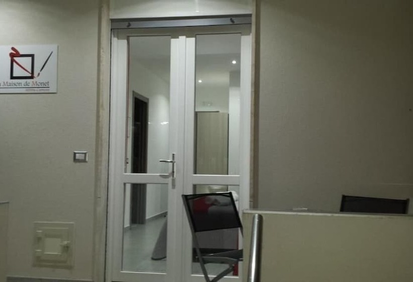 پانسیون La Maison De Monet