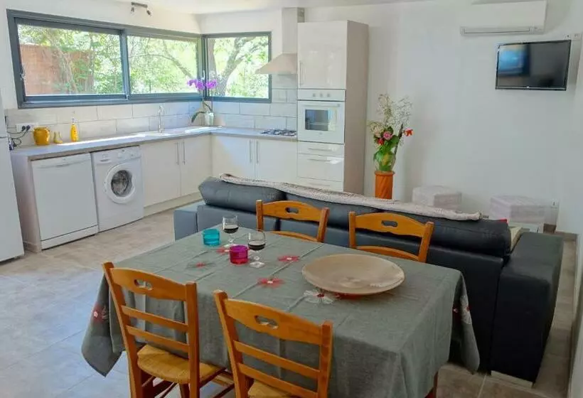 Majatalo Le Clos Saint Elme