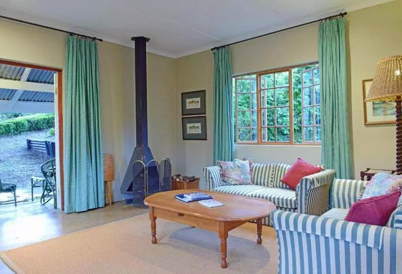 Lomakeskus Mkomazana Mountain Cottages